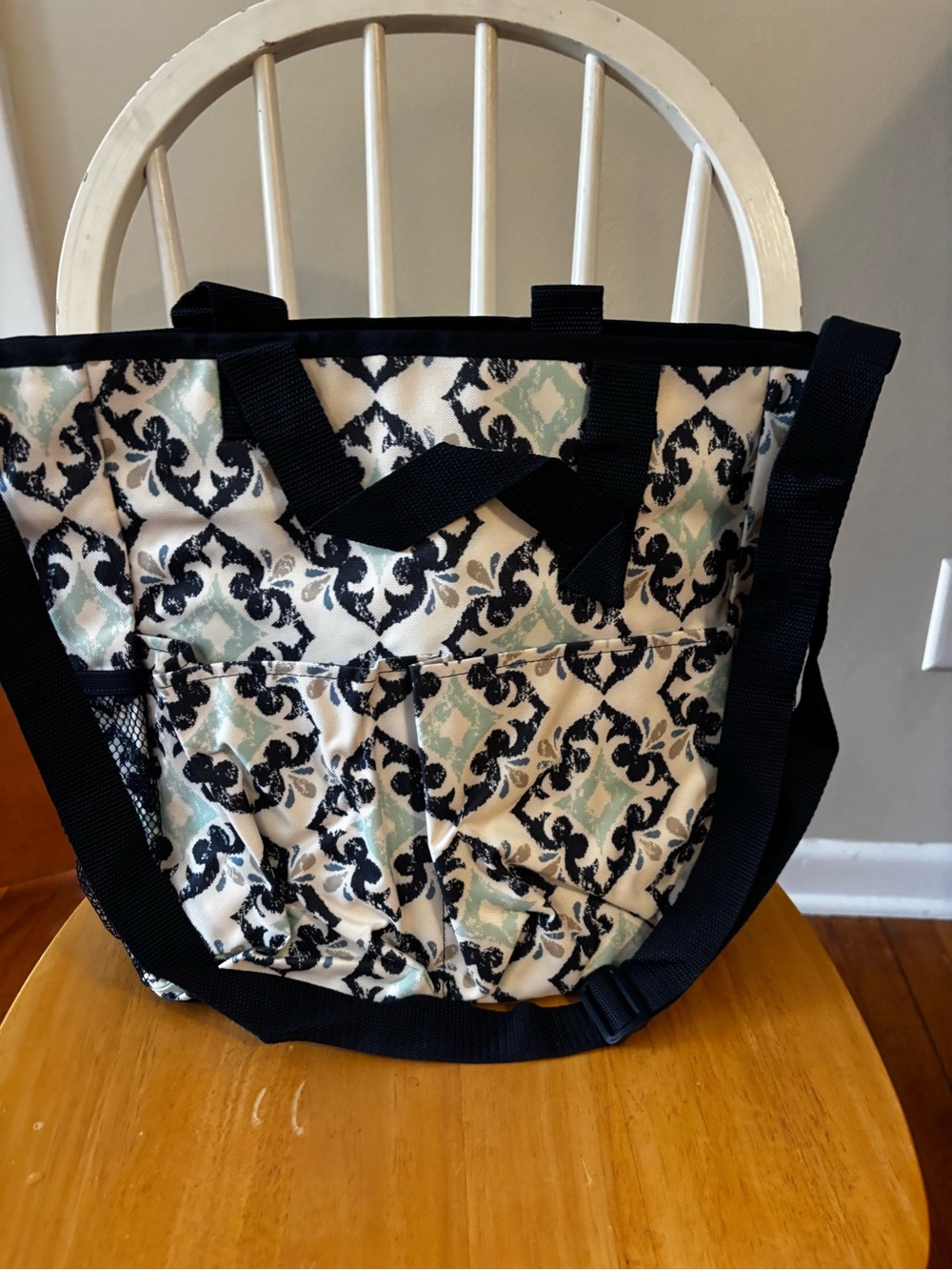 Thirty-One Zip Top Organizing Utility Tote Damask Print Navy Aqua NWOT